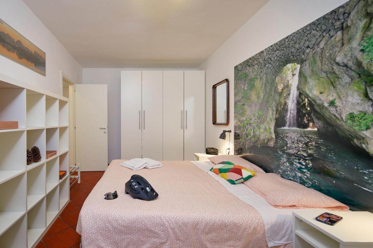 Ferienwohnung Casa Al Pozzo Riva del Garda Exterior foto